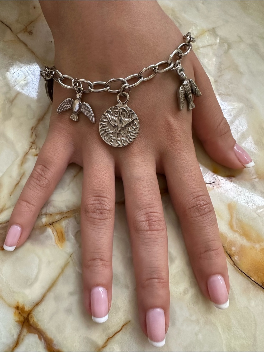 Elegant 925 Silver Dove Charm Link Bracelet - Women's Silver Charm Bracelet